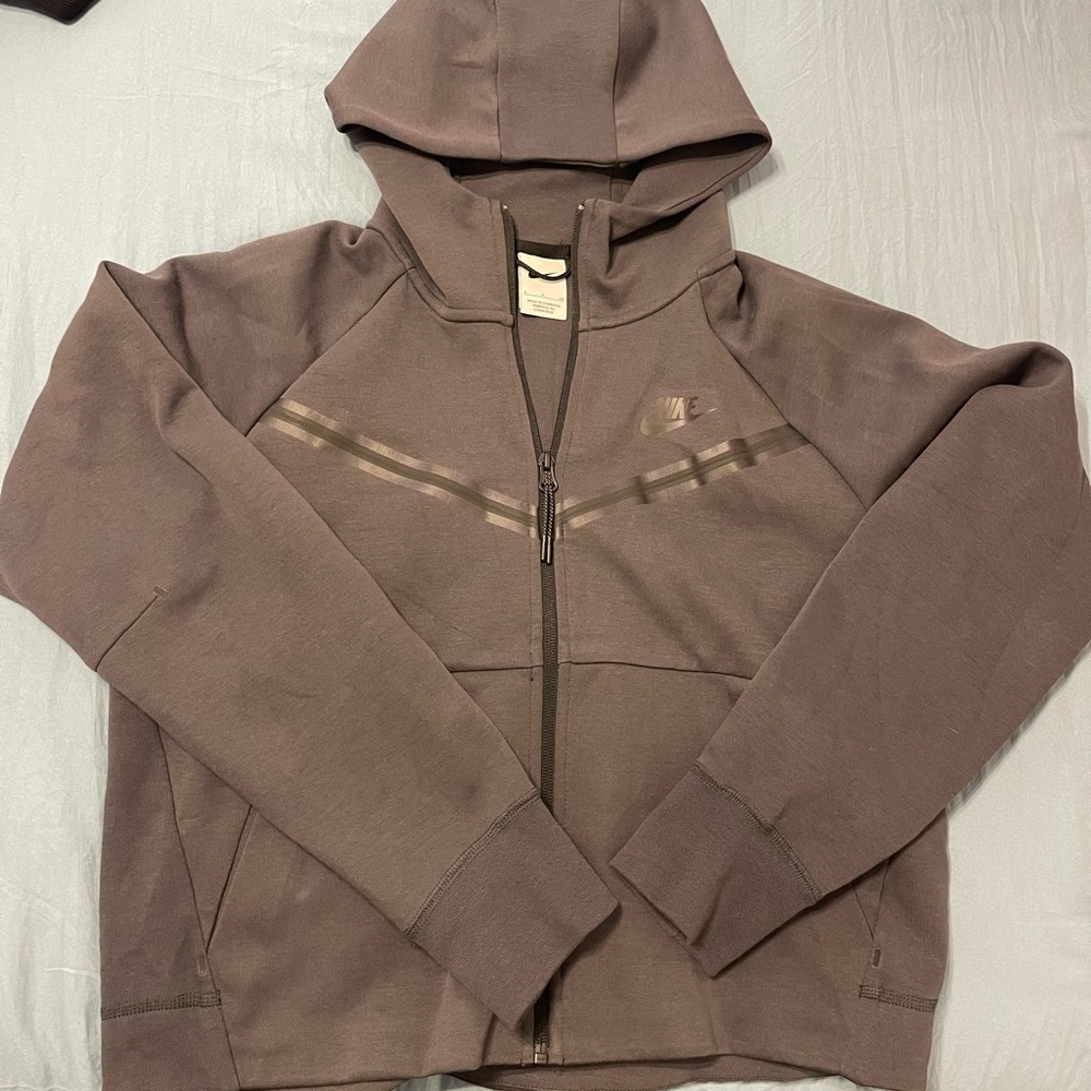 Nike Cropped Charcoal Gray Hoodie